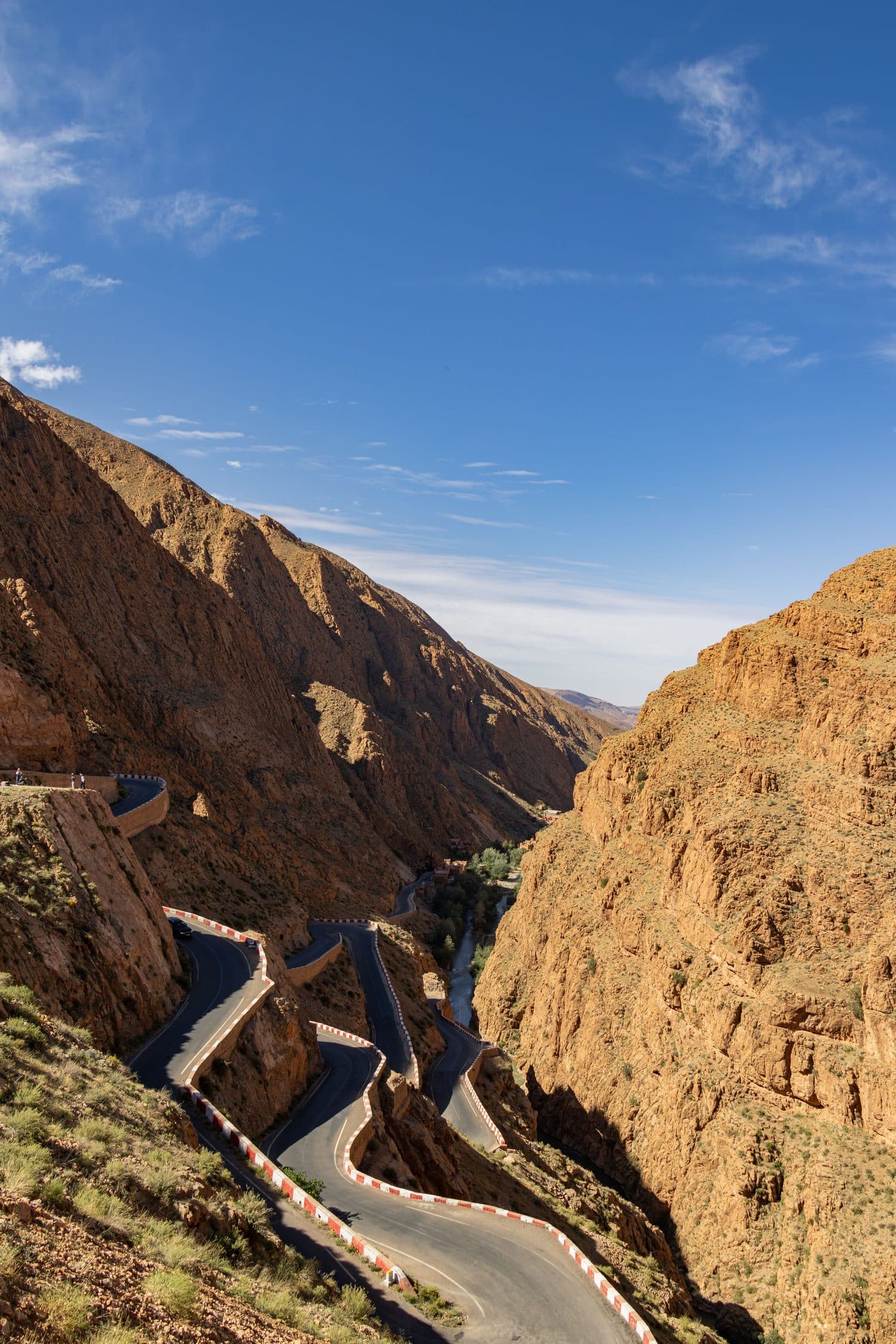Hairpin road at the bottom of the Dadès gorges, between rock walls